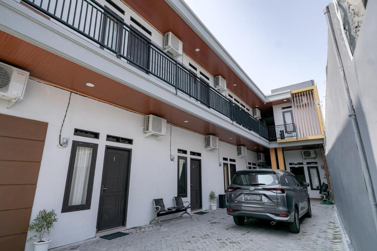 Reddoorz @ Jalan Urip Sumoharjo Lampung Hotel Bandar Lampung Kültér fotó