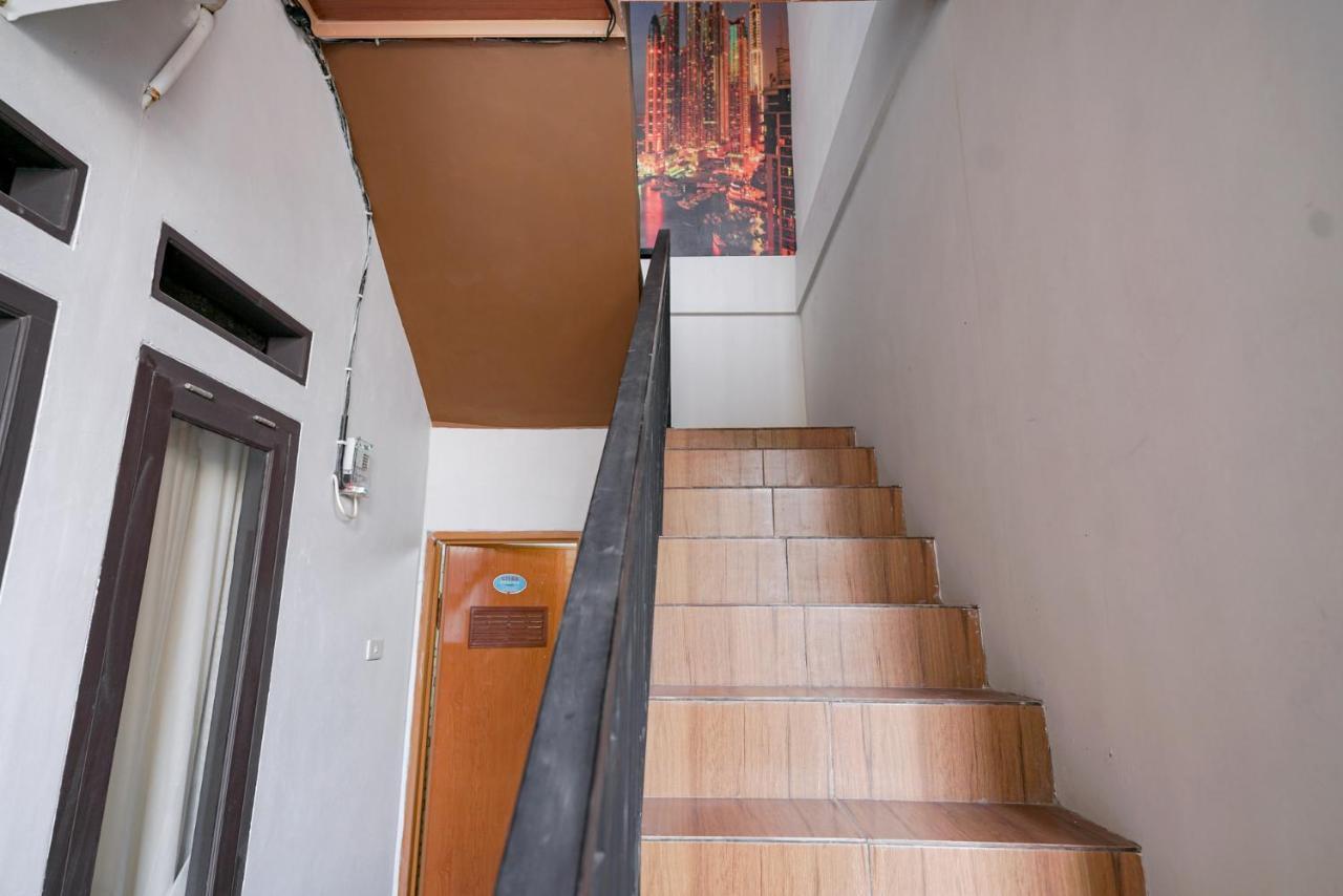 Reddoorz @ Jalan Urip Sumoharjo Lampung Hotel Bandar Lampung Kültér fotó